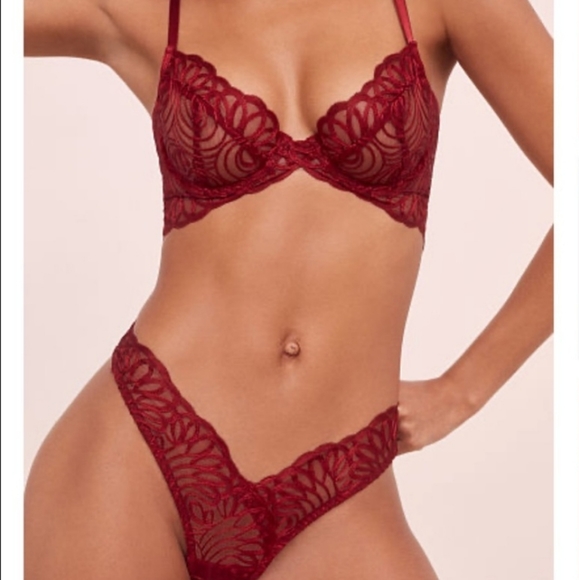 For Love and Lemons After Dark Bra & Panty Two Piece Set NWT
